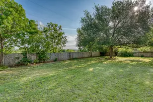 405 E Granite St, Llano, TX 78643 - Photo 33