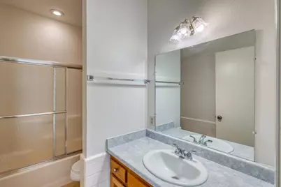 405 E Granite Street, Llano, TX 78643 - Photo 21