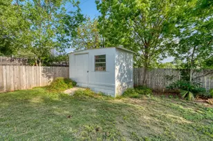 405 E Granite St, Llano, TX 78643 - Photo 41