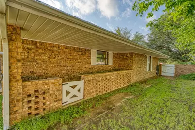 405 E Granite Street, Llano, TX 78643 - Photo 45