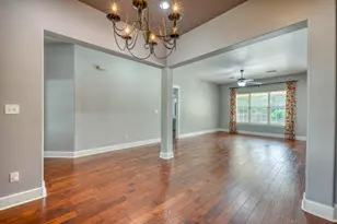 107 Marion St, Meadowlakes, TX 78654 - Photo 3