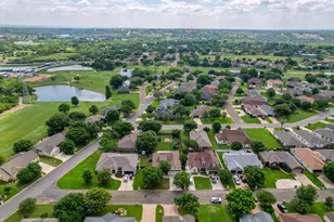 107 Marion St, Meadowlakes, TX 78654 - Photo 37