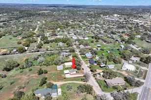 103 N Ave Q, Johnson City, TX 78636 - Photo 29