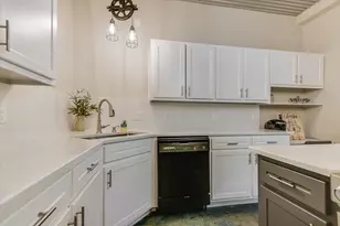 5307 Shady Oaks Circle, Kingsland, TX 78639 - Photo 11