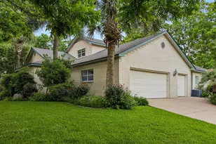 340 Columbine, Meadowlakes, TX 78654 - Photo 3