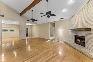 340 Columbine, Meadowlakes, TX 78654 - Photo 9
