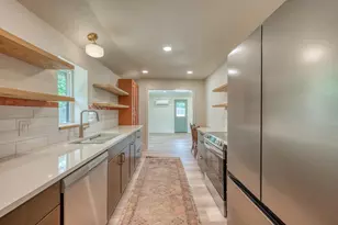 604 E Luce St, Llano, TX 78643 - Photo 9