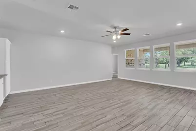 107 Tom Kite, Burnet, TX 78611 - Photo 9