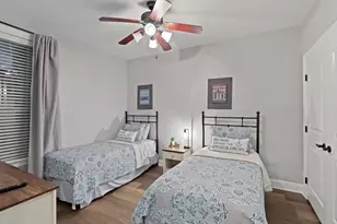98 Island Dr, Horseshoe Bay, TX 78657 - Photo 25