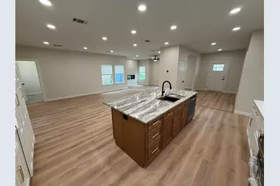 508 S Main Street, Burnet, TX 78611 - Photo 5