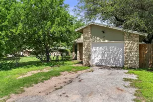 617 Aspen, Cottonwood Shores, TX 78657 - Photo 3