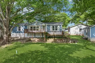 360 Shangrila Ln, New Braunfels, TX 78130 - Photo 11