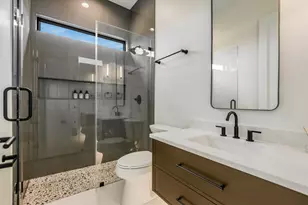 505 Nugget Cir, Horseshoe Bay, TX 78657 - Photo 25