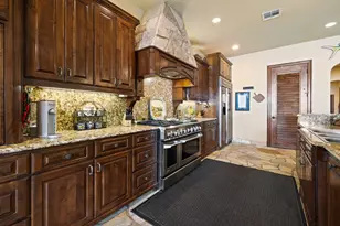 139 Wilderness Dr, Marble Falls, TX 78654 - Photo 37