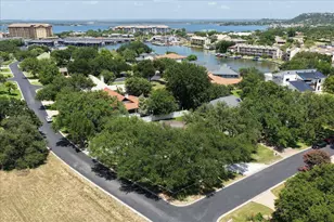 703 Red Sails, Horseshoe Bay, TX 78657 - Photo 29