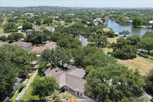 703 Red Sails, Horseshoe Bay, TX 78657 - Photo 31