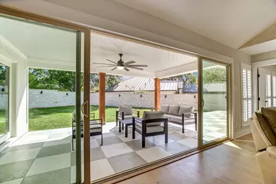703 Red Sails, Horseshoe Bay, TX 78657 - Photo 11
