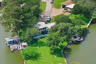 327 Mountain View Dr, Sunrise Beach, TX 78643 - Photo 33