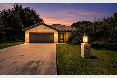 104 Springfield, Horseshoe Bay, TX 78657 - Photo 1