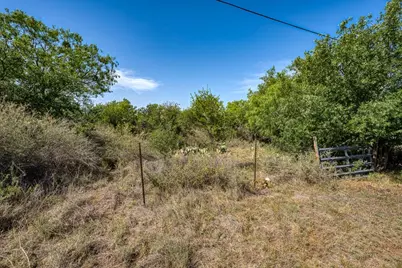 201A W Riverside Drive, Llano, TX 78643 - Photo 25