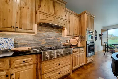 1224 Sun Ray, Horseshoe Bay, TX 78657 - Photo 11