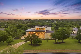 814 The Trails Pkwy Pkwy, Horseshoe Bay, TX 78657 - Photo 1