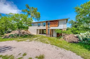 203 Mountain Top, Sunrise Beach, TX 78643 - Photo 3