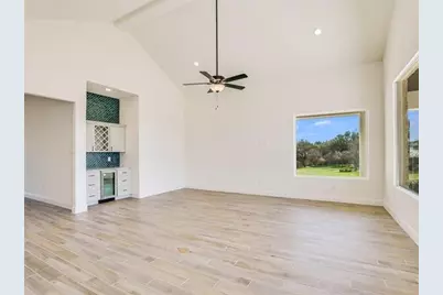 717 Indian Paint, Horseshoe Bay, TX 78657 - Photo 9