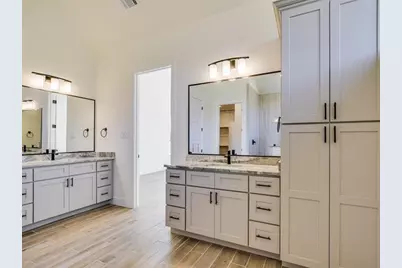 717 Indian Paint, Horseshoe Bay, TX 78657 - Photo 17