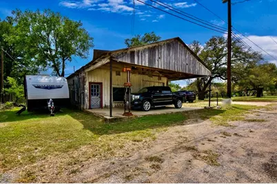 7908 County Road 404, Spicewood, TX 78669 - Photo 13