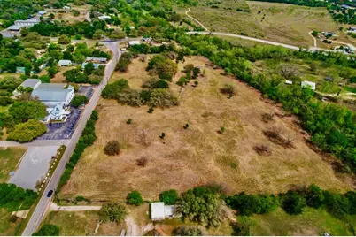 7908 County Road 404, Spicewood, TX 78669 - Photo 9