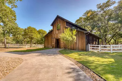 417 Haney Trace, Horseshoe Bay, TX 78657 - Photo 23