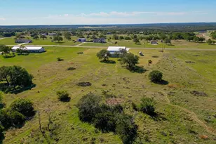 224 Blackbuck Rdg Dr, Lampasas, TX 76550 - Photo 5