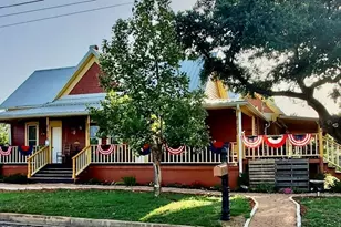 1307 Wright St, Llano, TX 78643 - Photo 5
