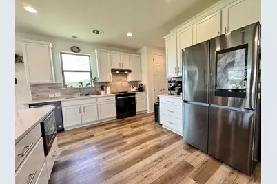 148 Nelson Place, Meadowlakes, TX 78654 - Photo 3