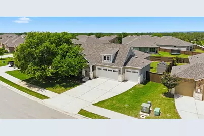 304 Fiddleneck Rd, Marble Falls, TX 78654 - Photo 5