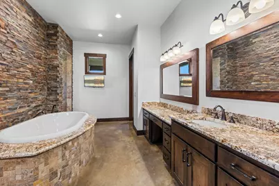297 Kylie Rae Ct, Round Mountain, TX 78636 - Photo 9