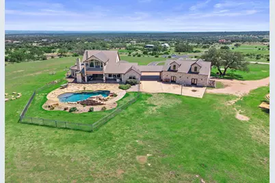 297 Kylie Rae Ct, Round Mountain, TX 78636 - Photo 3