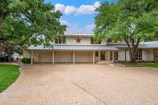 115 Nimrod, Horseshoe Bay, TX 78657 - Photo 5
