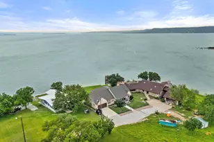 207 Emeralds Dr, Burnet, TX 78611 - Photo 5
