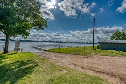 909 Circle Drive, Sunrise Beach, TX 78643 - Photo 27