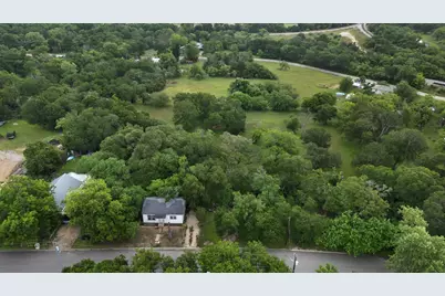 1007 S Pierce Street, Burnet, TX 78611 - Photo 3
