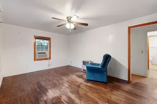 1007 S Pierce St, Burnet, TX 78611 - Photo 7