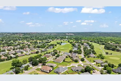 417 Spyglass St, Meadowlakes, TX 78654 - Photo 37