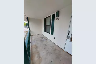 906 Lewis, Burnet, TX 78611 - Photo 3
