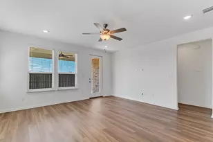 185 Slenderleaf Dr, Marble Falls, TX 78654 - Photo 9
