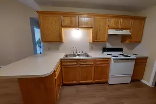 403 Avenue S, Marble Falls, TX 78654 - Photo 5