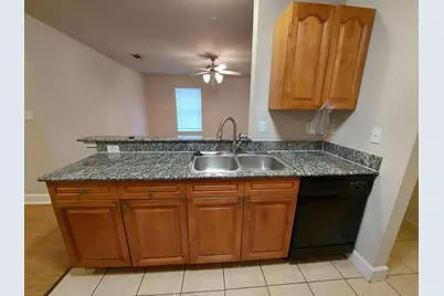 706 B Claremont, Marble Falls, TX 78654 - Photo 3