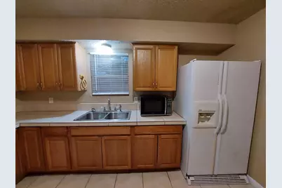 1611 Second St, Marble Falls, TX 78654 - Photo 3