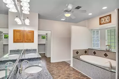 307 E Pheasant Drive, Highland Haven, TX 78654 - Photo 21